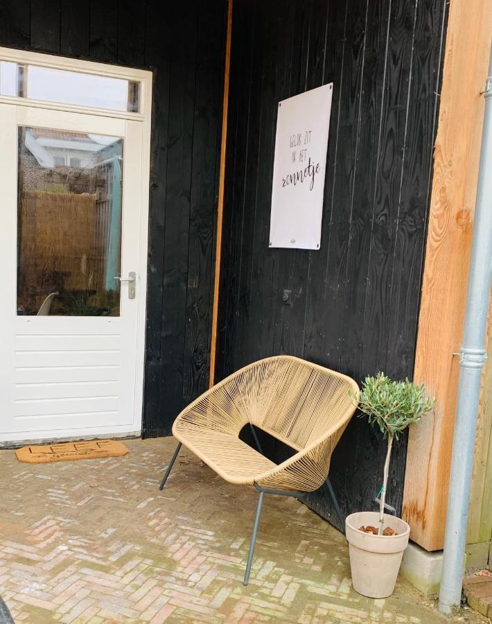 Tiny House Thuus Villa Sint Annaland Exteriör bild